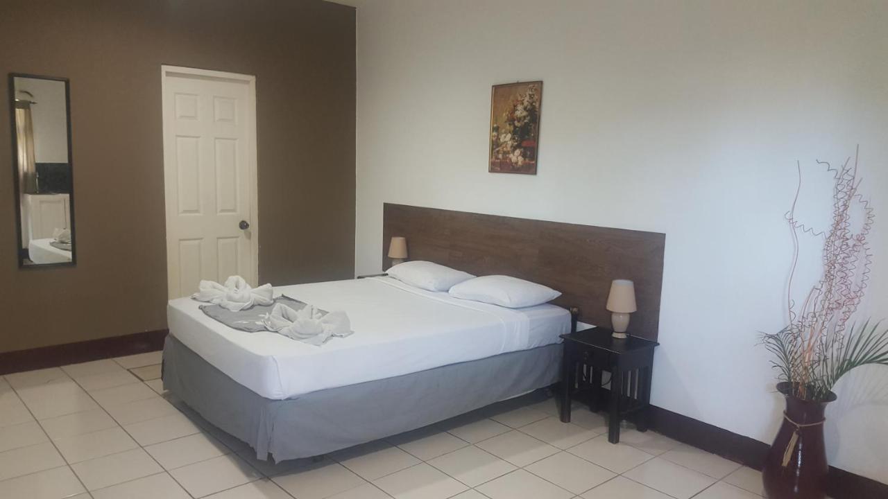 Hotel La Arboleda Манагуа Екстер'єр фото